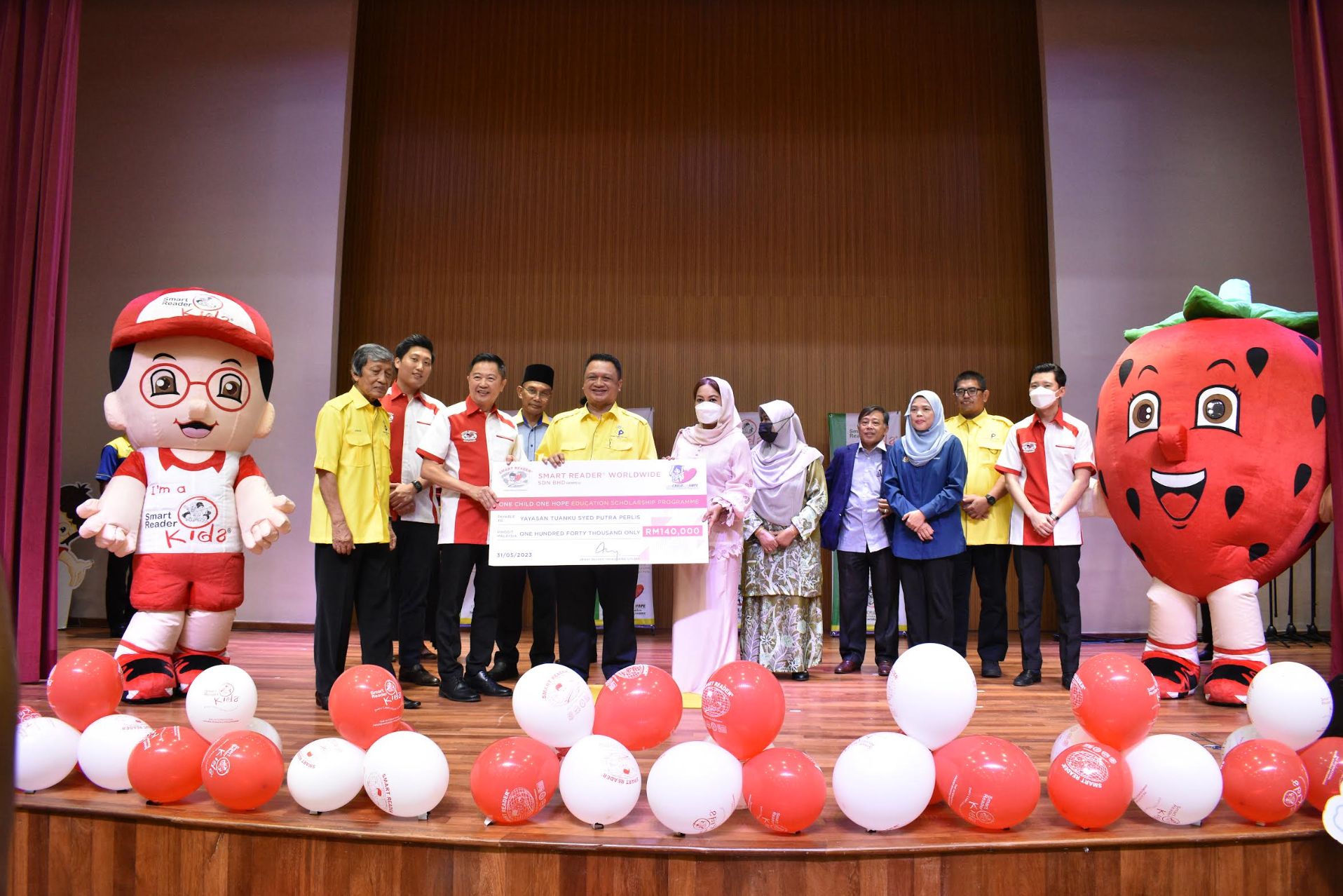 Image from: Smart Reader® Worldwide One Child One Hope Scholarship For Underprivileged Children In Perlis