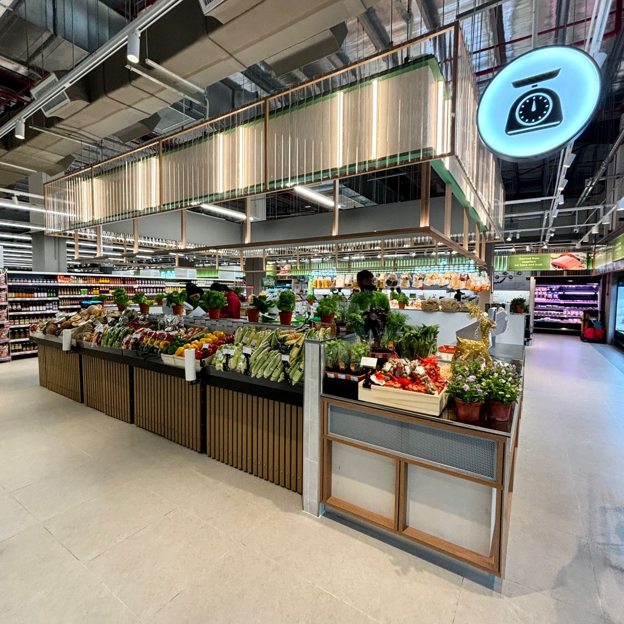 Image from: Premium Supermarket Village Grocer membuka cawangan ke-29 mereka di The Beat di Kiara Bay