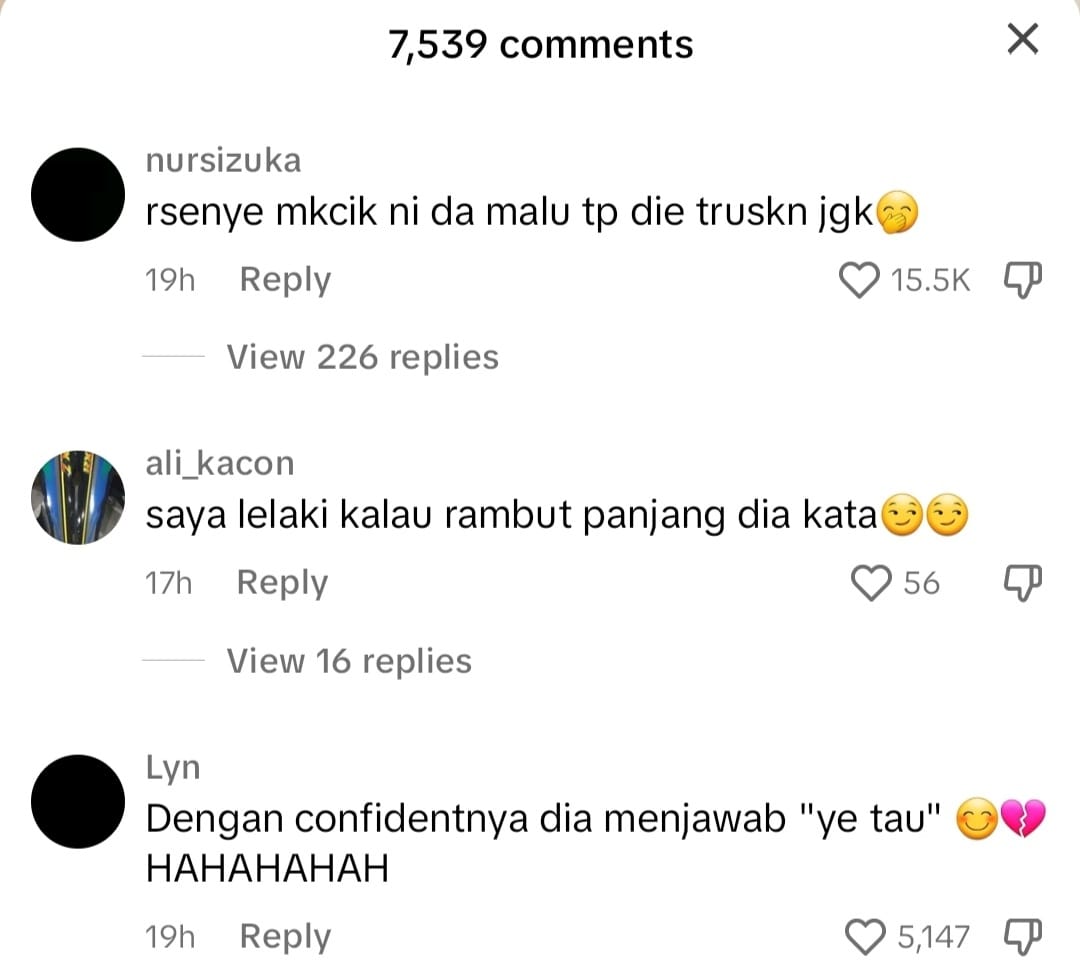 Image from: Man with long hair gets scolded for not wearing TUDUNG at a mosque