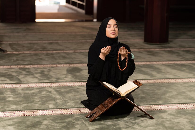 Image from: "My boss dislikes Islam" - Local Muslim worker tells the story of how she opened her Islamophobic boss's heart to Islam