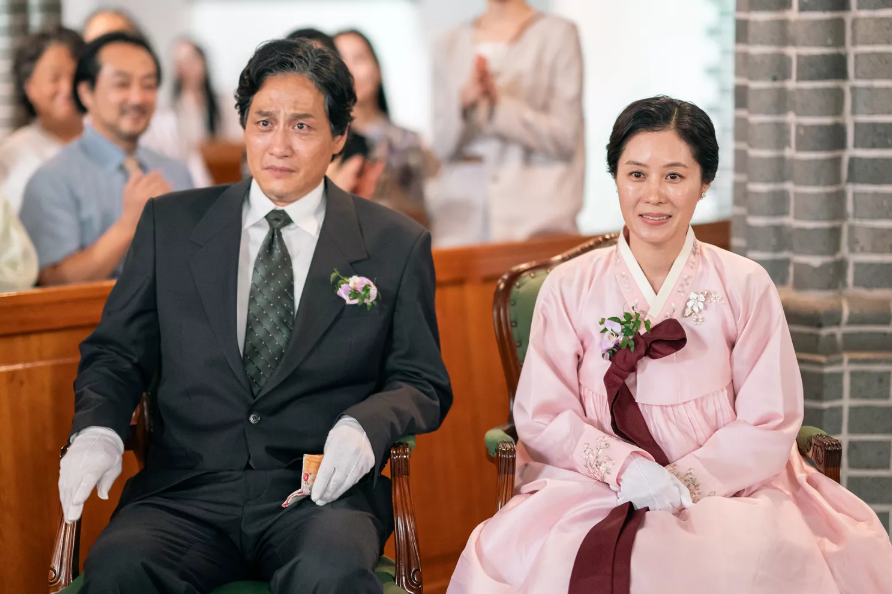 Image from: SPOILER ALERT: When Life Gives You Tangerinesđ- 5 Life Lessons We Can Take Away from Gwan-Sik & Ae-Sun