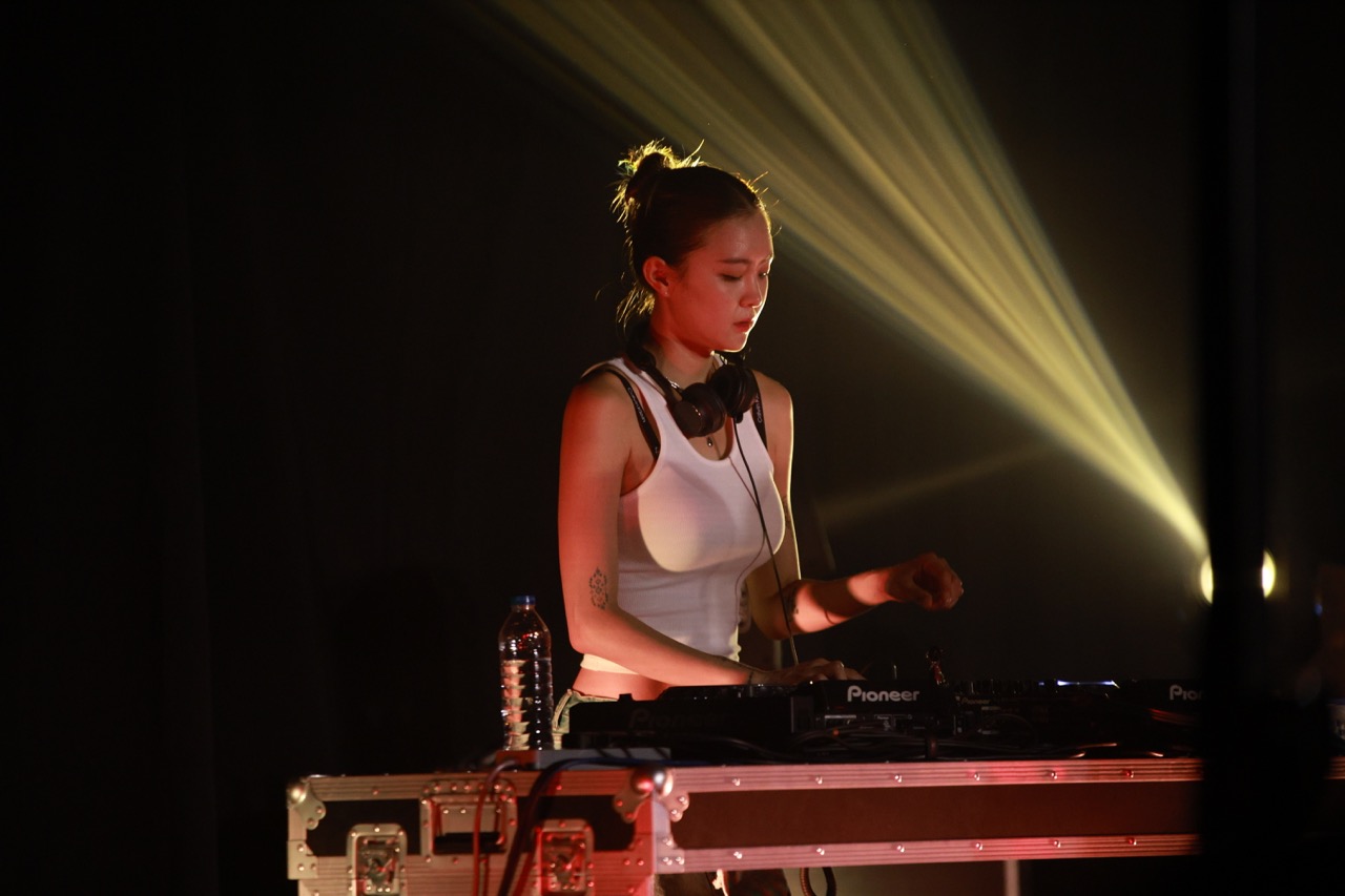 Image from: JUNNY 'Blanc' Tour 2023 Asia in Kuala Lumpur: A Romantic R&B Night in KL