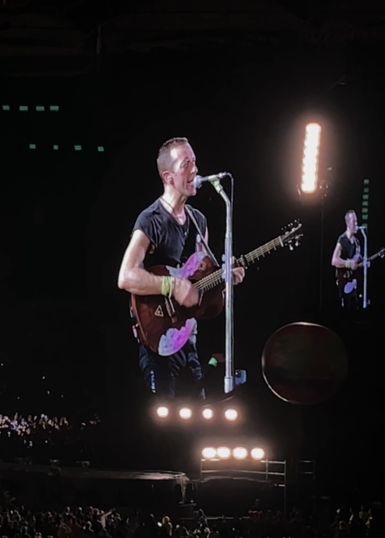 Image from: Didn’t Get To Attend The Coldplay Concert In Malaysia? Click In To Have A Visual Experience Of It!