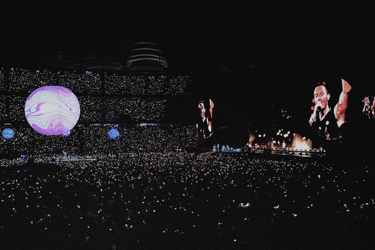 Image from: Didn’t Get To Attend The Coldplay Concert In Malaysia? Click In To Have A Visual Experience Of It!