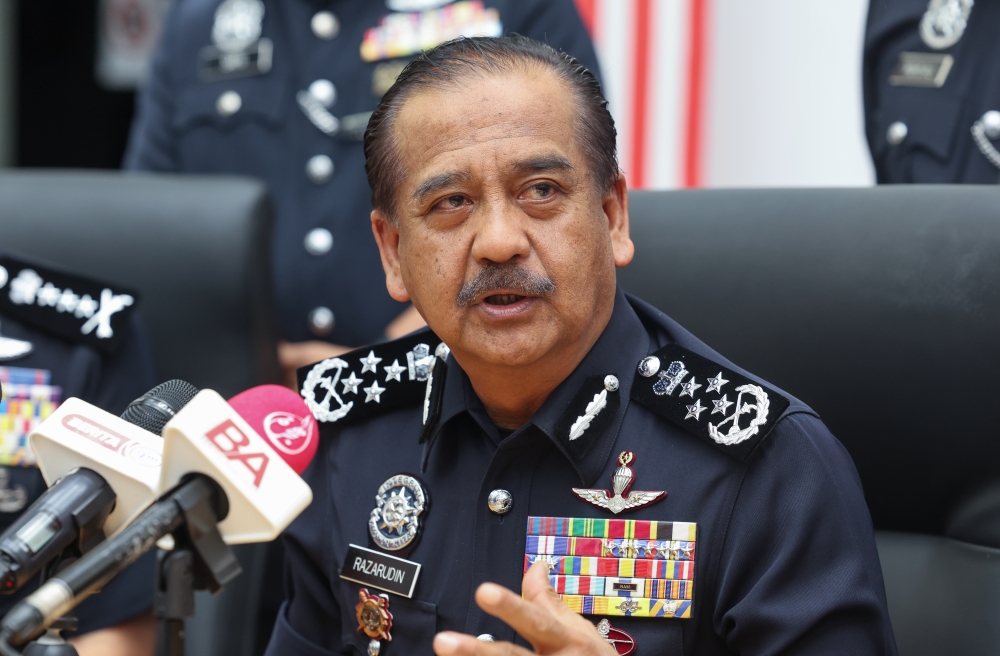Image from: Opinion: Not all police stations will 'tutup kedai' at 10pm