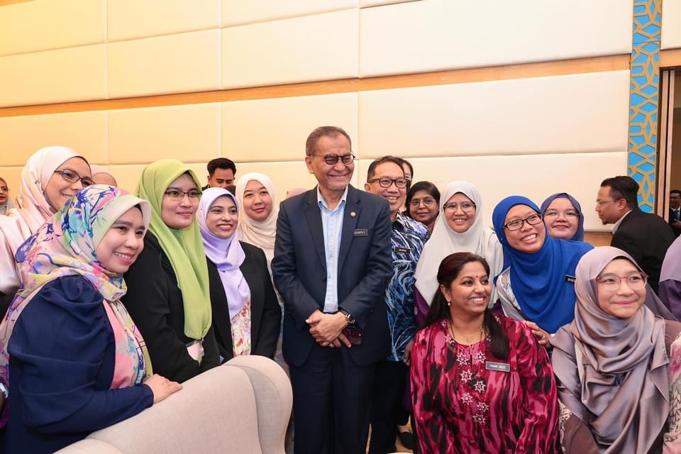 Image from: Empowering Healthcare: YB Datuk Seri Dr. Dzulkefly Ahmad Launches Pioneering Guide on PBM in Malaysia