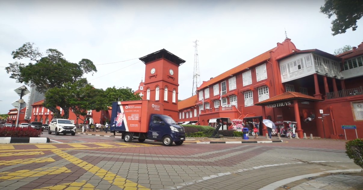Image from: 50th Anniversary of China-Malaysia Diplomatic Relations: BEST Express Malaysia Innovates Melaka's Logistics Landscape