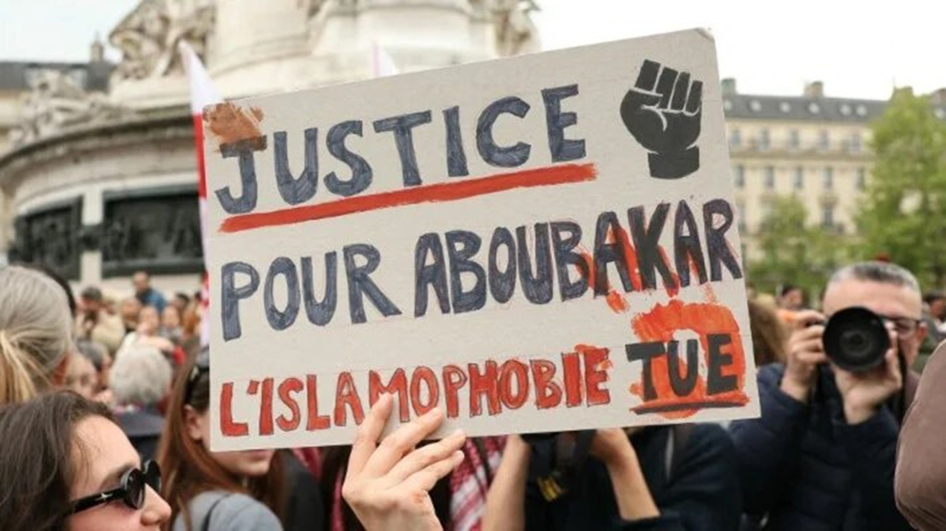 Image from: Mosque Attack in France: Islamophobia or Urge to Kill?