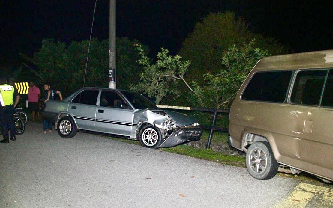 Image from: Seremban parents face up to 20 years in jail, RM20k fine or both after their 10y/o boy drove & crashed a Toyota Corolla