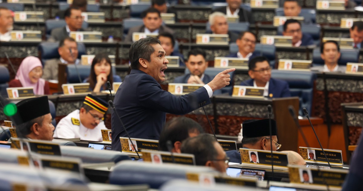 Image from: Radzi Jidin vs Anwar: Why both can’t take the other to court for defamatory remarks made in Parliament