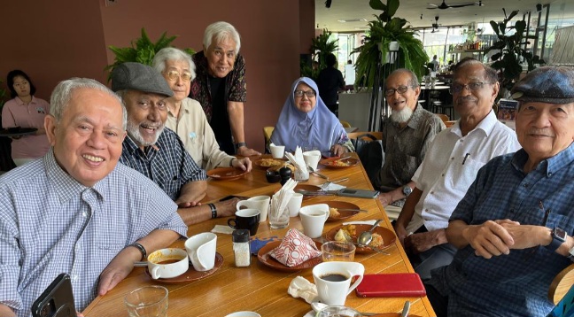 Image from: More Than Just a Sandwich: The Breakfast Buffet That Surprises Even Malaysians