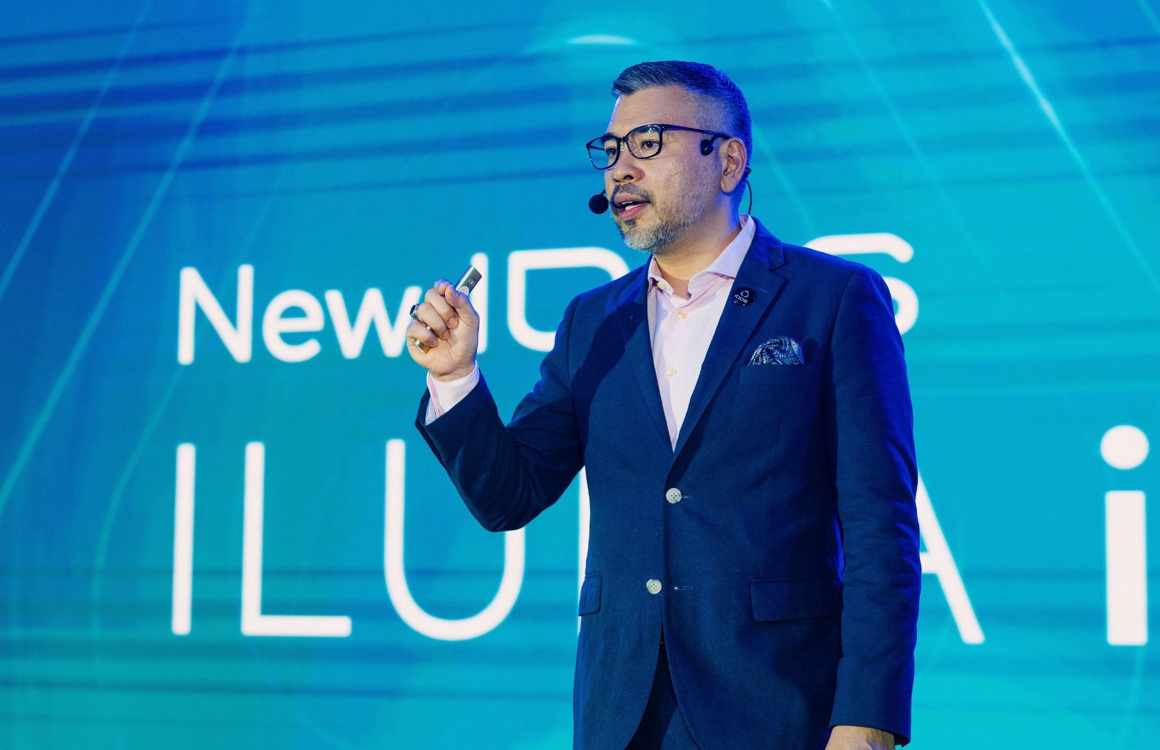 Image from: Philip Morris International Launches New IQOS ILUMA i in Malaysia to Accelerate the Achievement of a Smoke-Free Future