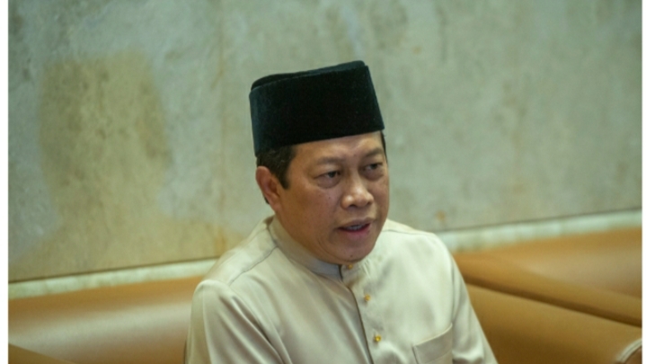 Image from: Unity Government's "Big Headache!" - Is It DAP… Or Umno That Must Change?