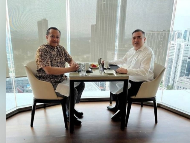 Image from: DAP To Replace Its 'Under-Performing' Leaders! - "Will PM Anwar And The Opposition 'Dare' To Do The Same?"