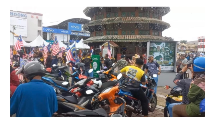 Image from: Opinion: As PAS Chief Is "Booted Out" For Lies!! - "Shouldn't Madani Take The Cue From Wise Perak Ruler...?!!"