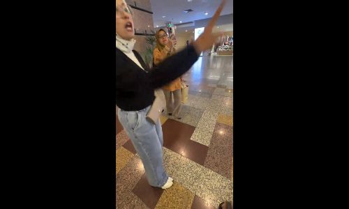 Woman asks “Kau tahu aku siapa?” after allegedly being confronted for cutting queue - mrmamahome