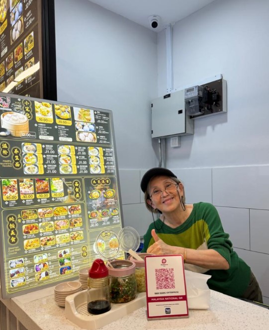 Image from: Plaza Low Yat's Food Court: Where Tech Meets Taste Sensations