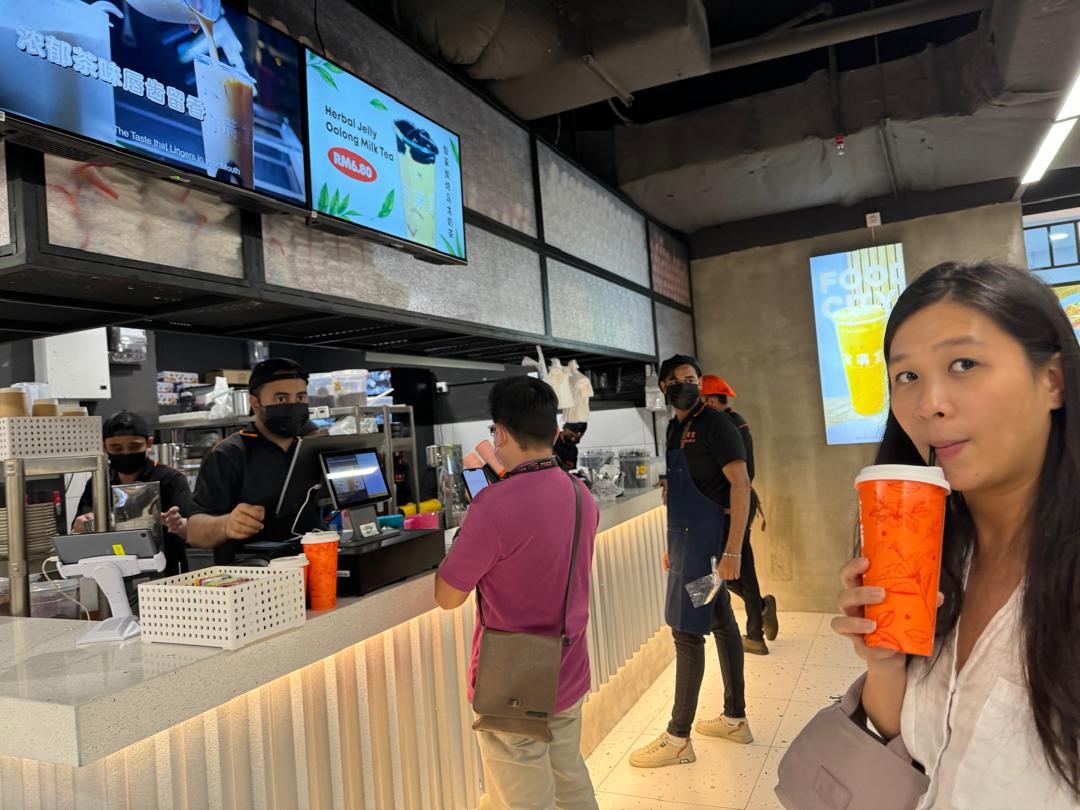 Image from: Plaza Low Yat's Food Court: Where Tech Meets Taste Sensations