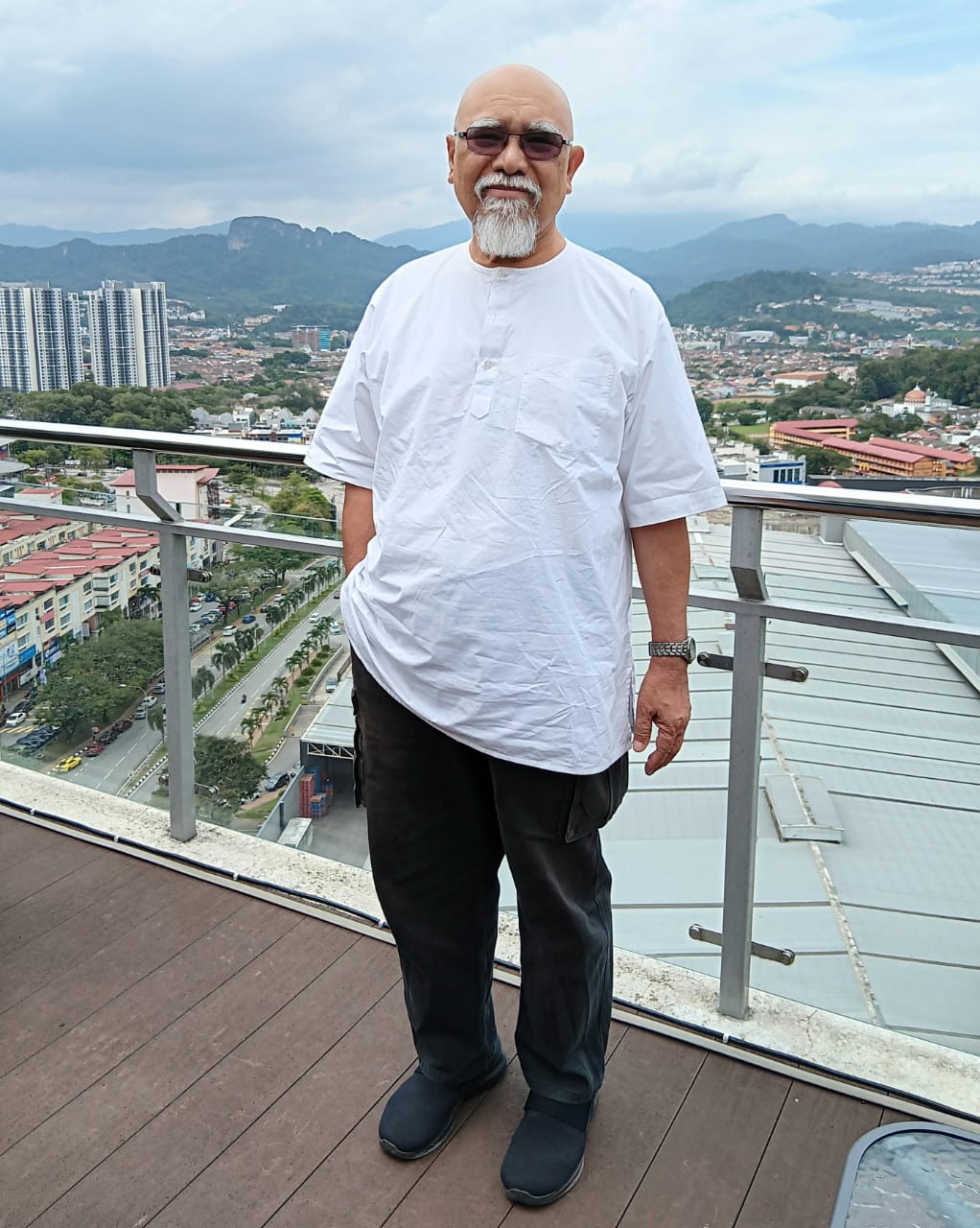 Image from: Wangsa 118 Skydining Smoked Kingdom offers fast, tasty, affordable set lunches for busy professionals #TheGoodStuff