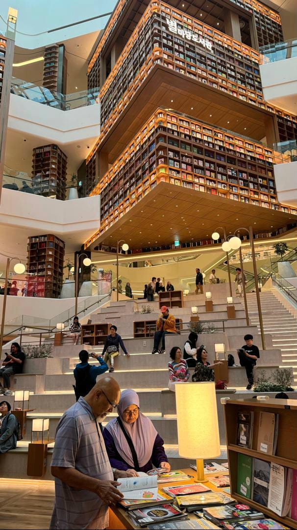 Image from: The power of public libraries is infinite in supporting e-learning and spreading lifelong education in local communities
