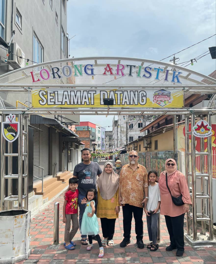 Image from: A unique indigenous lunch at a veritable foodie destinations at the border of two states - Melaka and Negeri Sembilan   