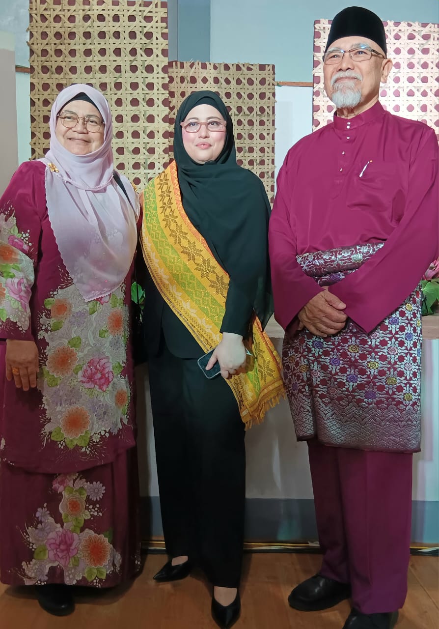 Image from: The Yakan of Basilan have a rich cultural heritage embodied in their customs, traditions, colorful attire, music & dance