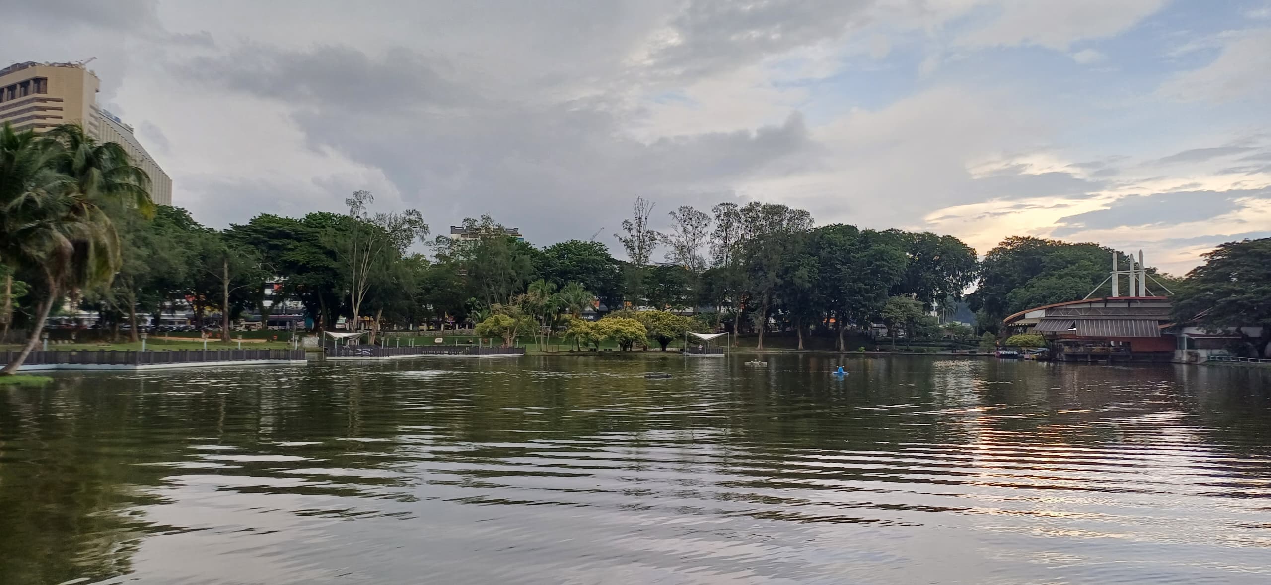 Image from: A Tranquil Escape at Taman Tasik Shah Alam: Embracing Fitness, Nature, and Community #SihatCergas