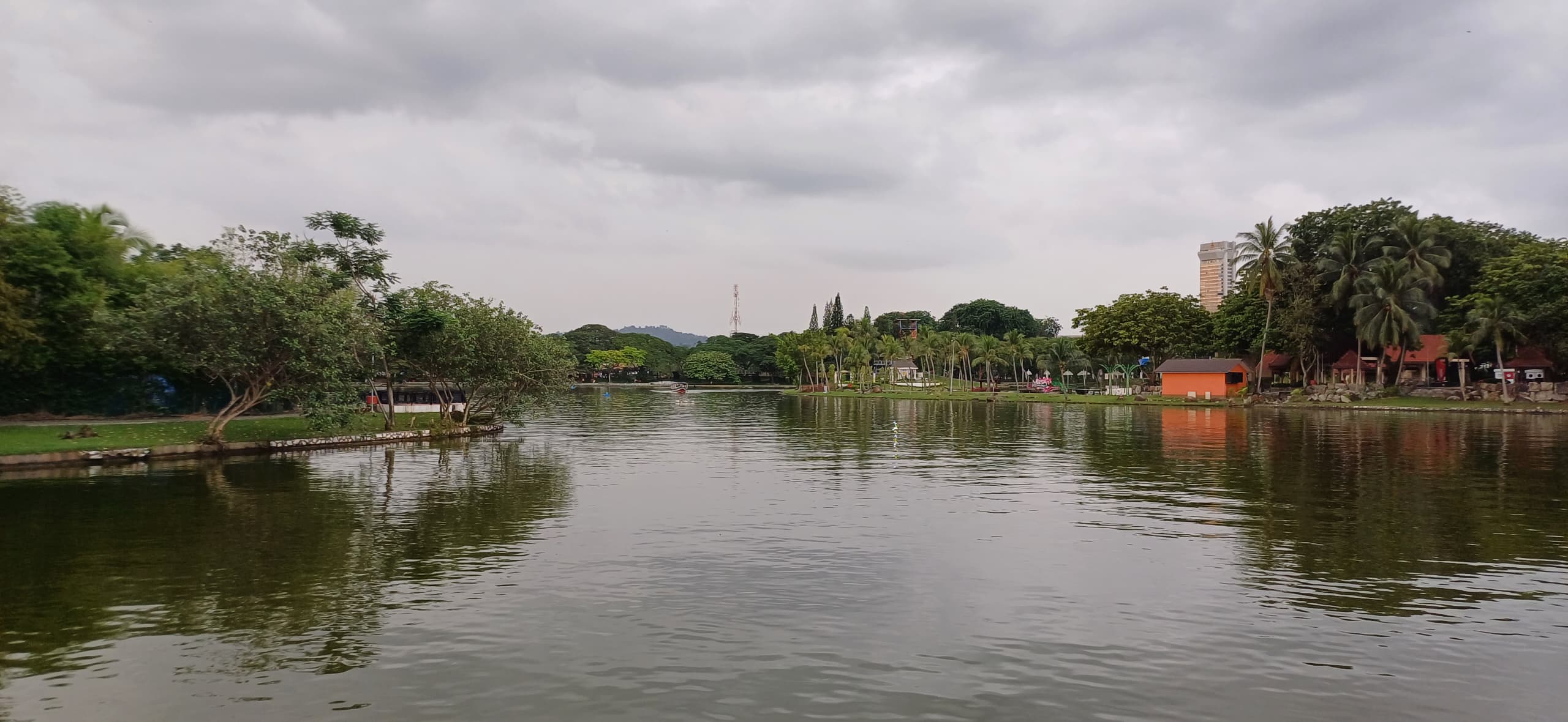 Image from: A Tranquil Escape at Taman Tasik Shah Alam: Embracing Fitness, Nature, and Community #SihatCergas