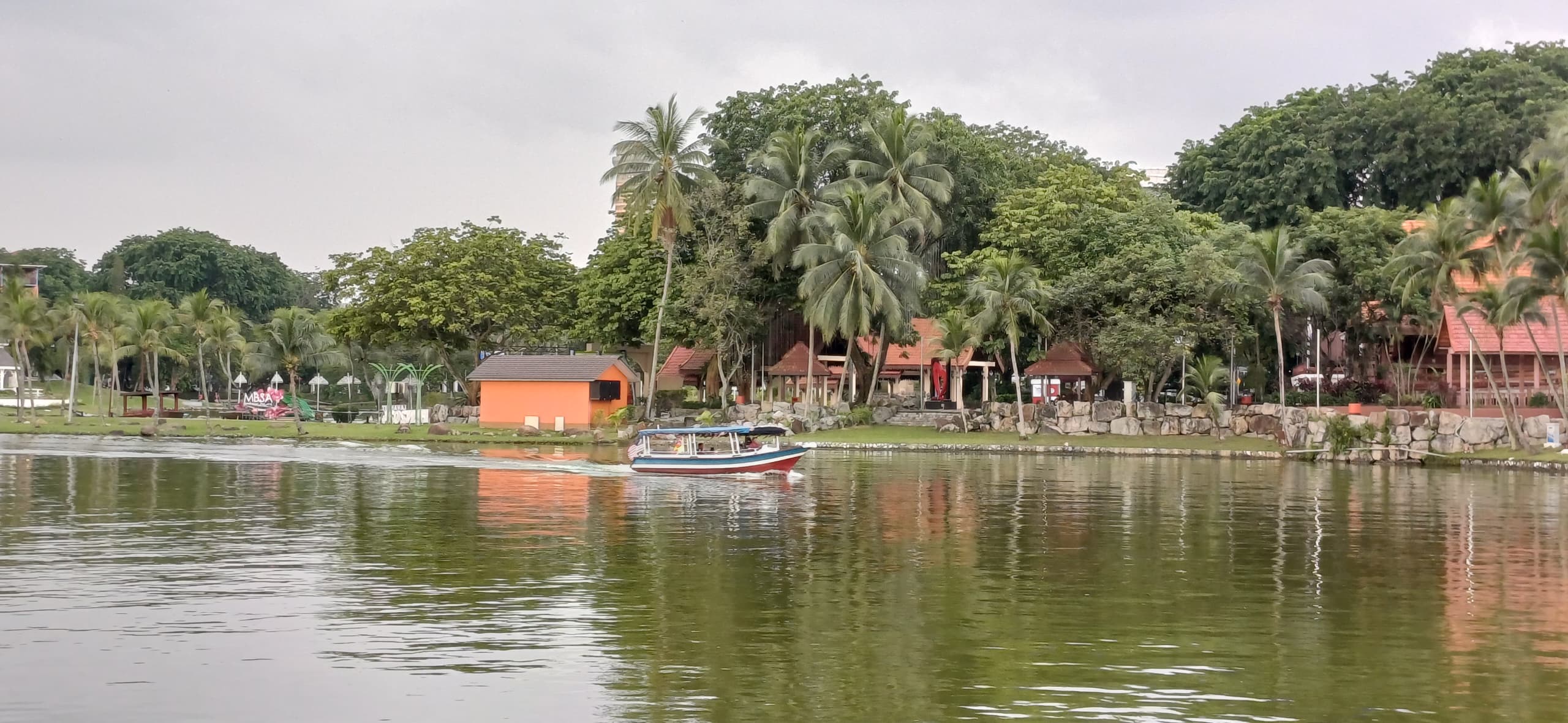 Image from: A Tranquil Escape at Taman Tasik Shah Alam: Embracing Fitness, Nature, and Community #SihatCergas