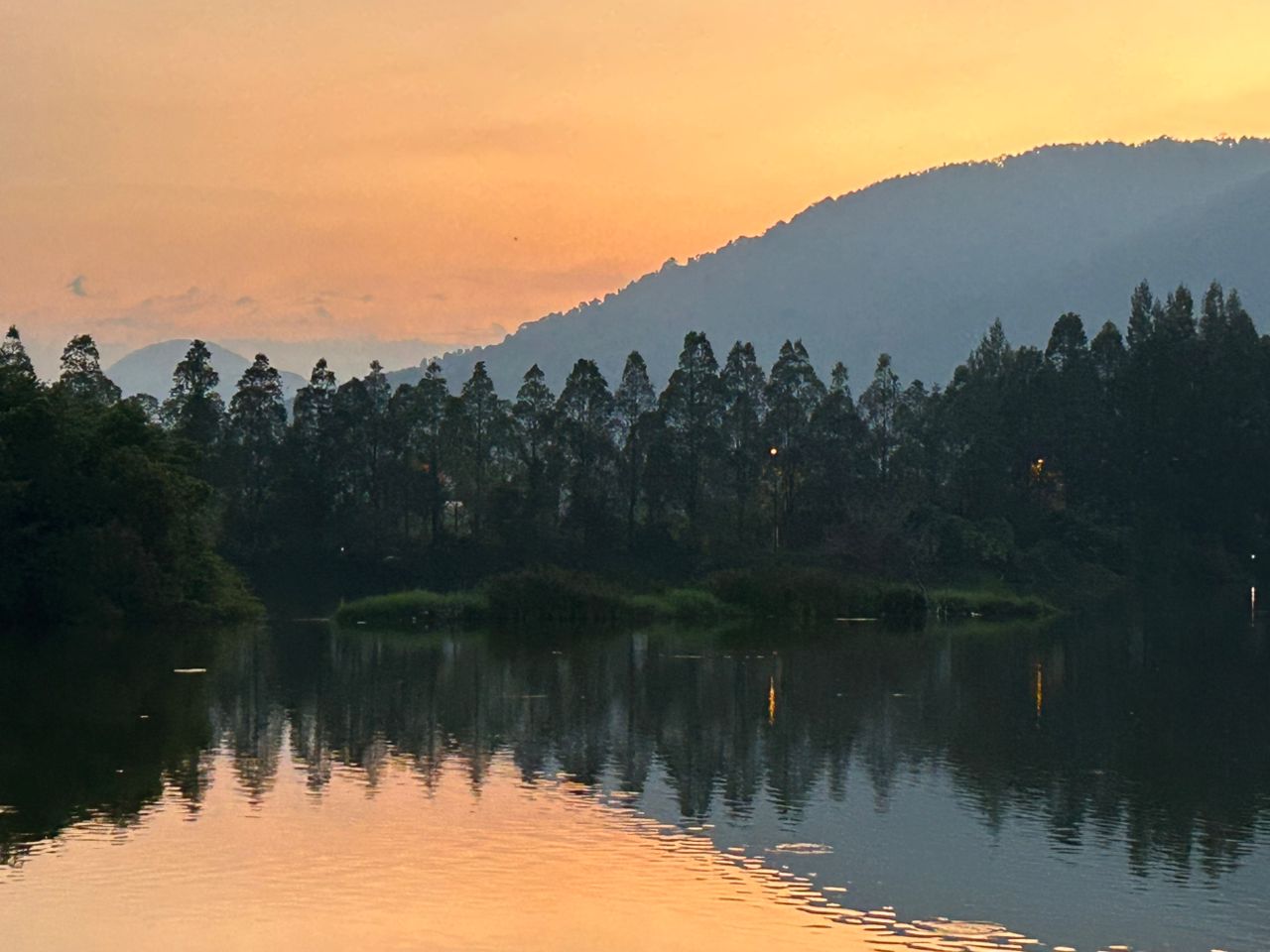 Image from: Confucius, Einstein, and the Moral Compass of Our Time : Memorable UTAR Weekend