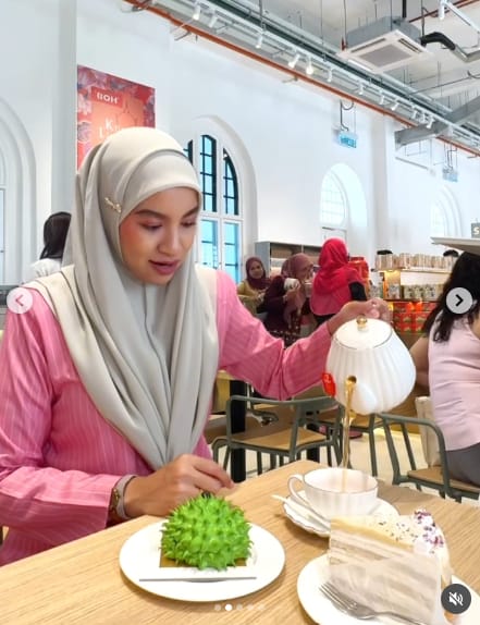 Image from: #MalaysiaKita | Bangunan Sultan Abdul Samad: Where to go & what to eat!