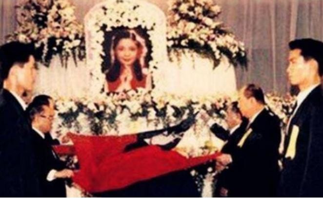 Image from: Teresa Teng’s Final Love Story: The Quiet Frenchman Who Healed Her Broken Heart