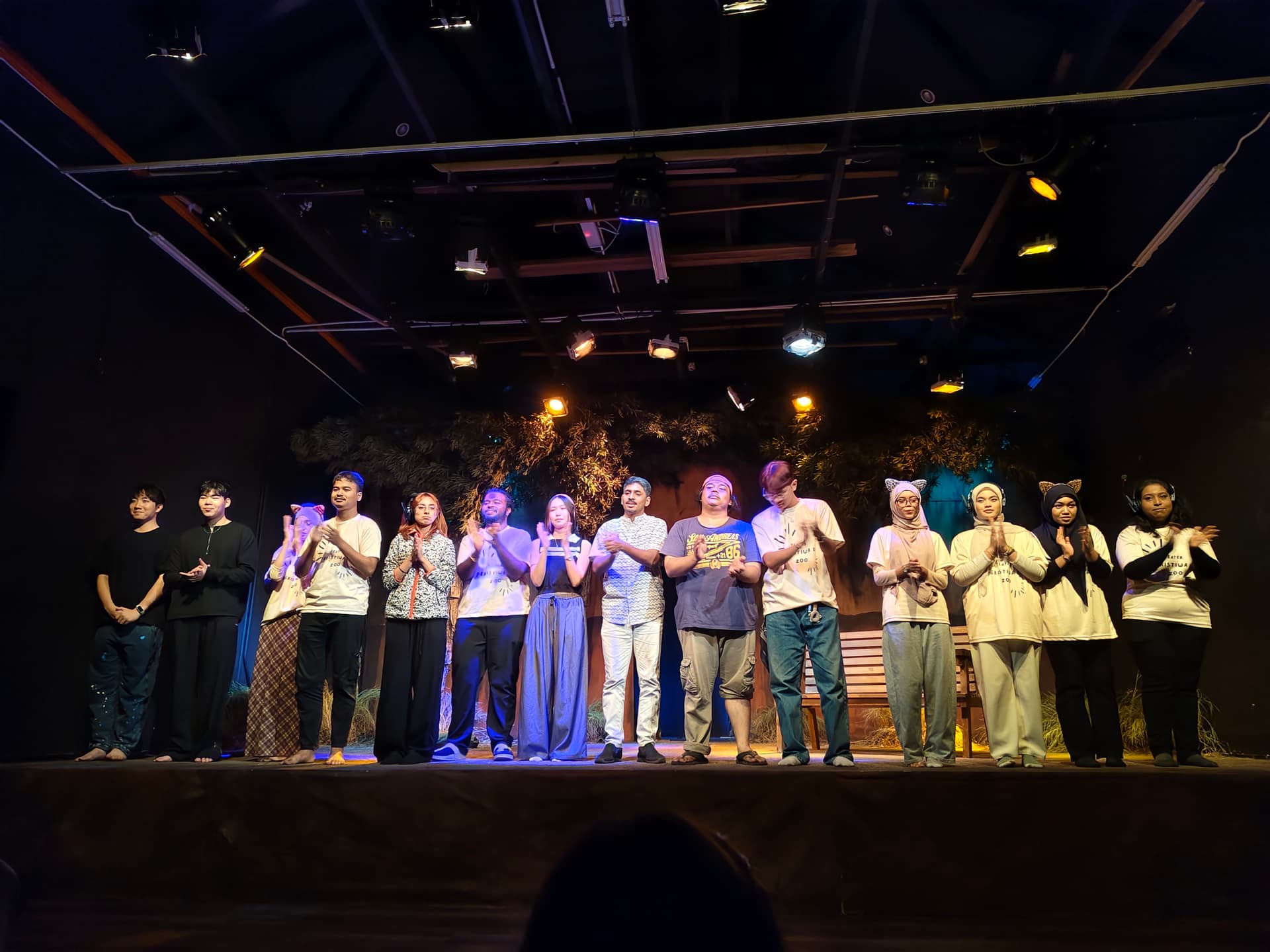 Image from: ARTS | Peristiwa Di Zoo: Student Theatre, Done Right (Review)