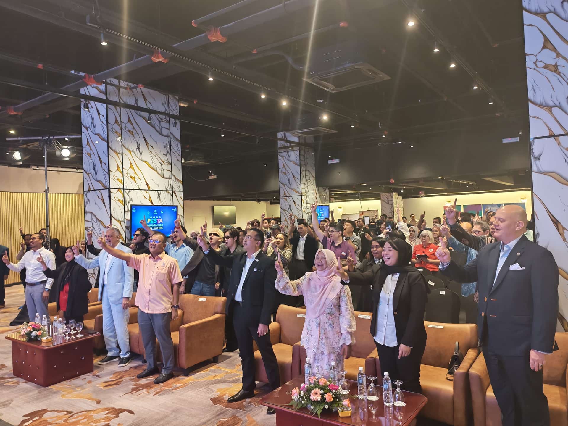 Image from: It's a High-Five for Pesta Kuantan 188