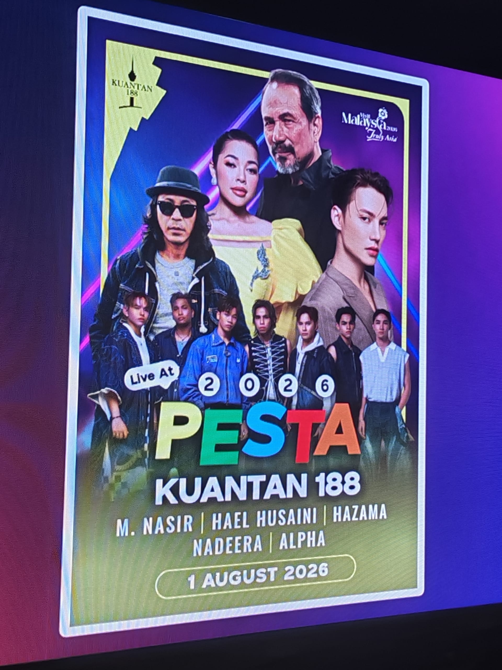 Image from: It's a High-Five for Pesta Kuantan 188