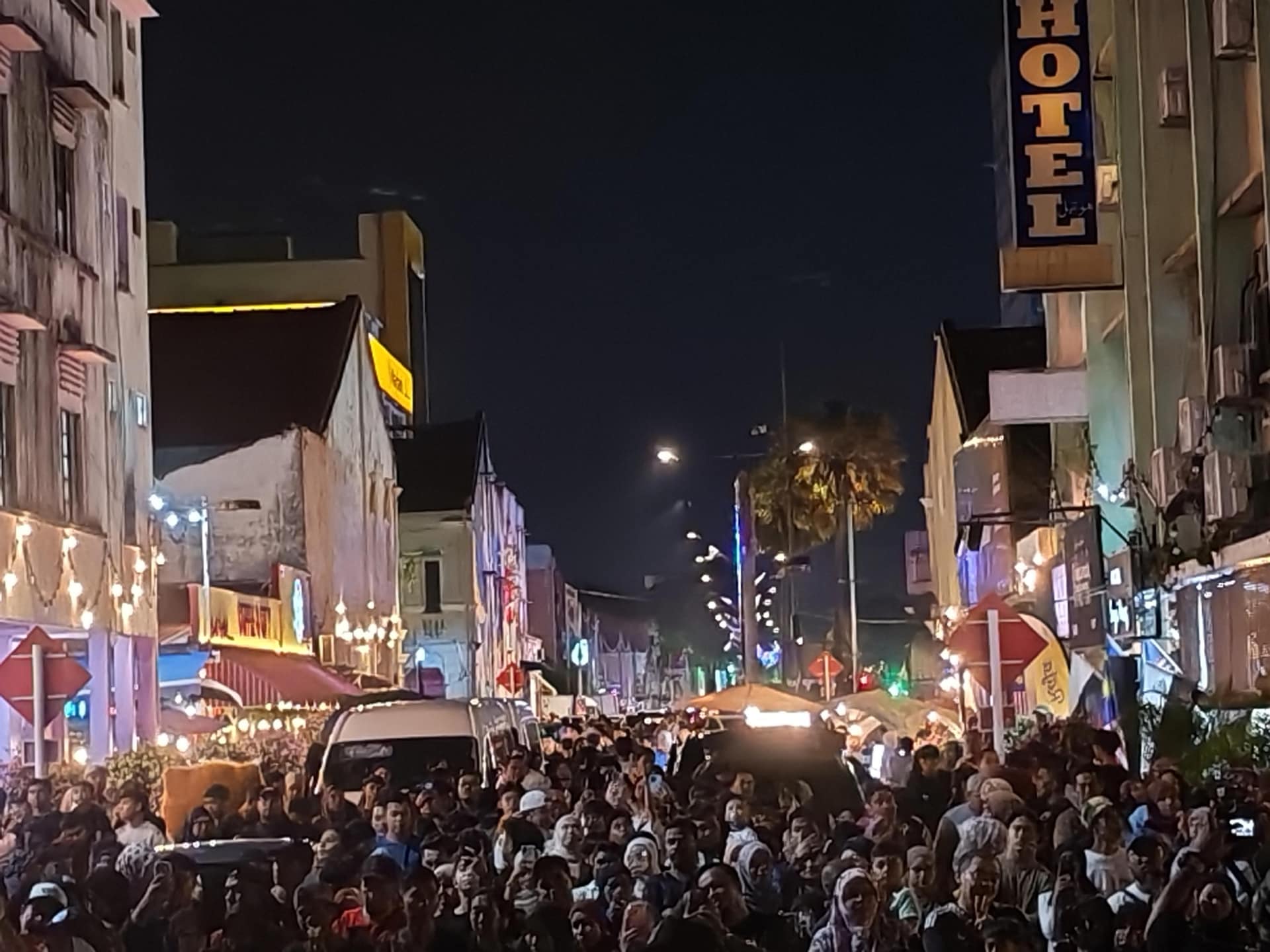 Image from: Pesta Kuantan 188: When a City Came Alive