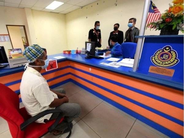 Image from: #EiTahuTak | Malaysia's Traffic Law Overhaul: Travel Bans for Vehicles with Unpaid Summonses, Minimum RM500 Court Fines & More