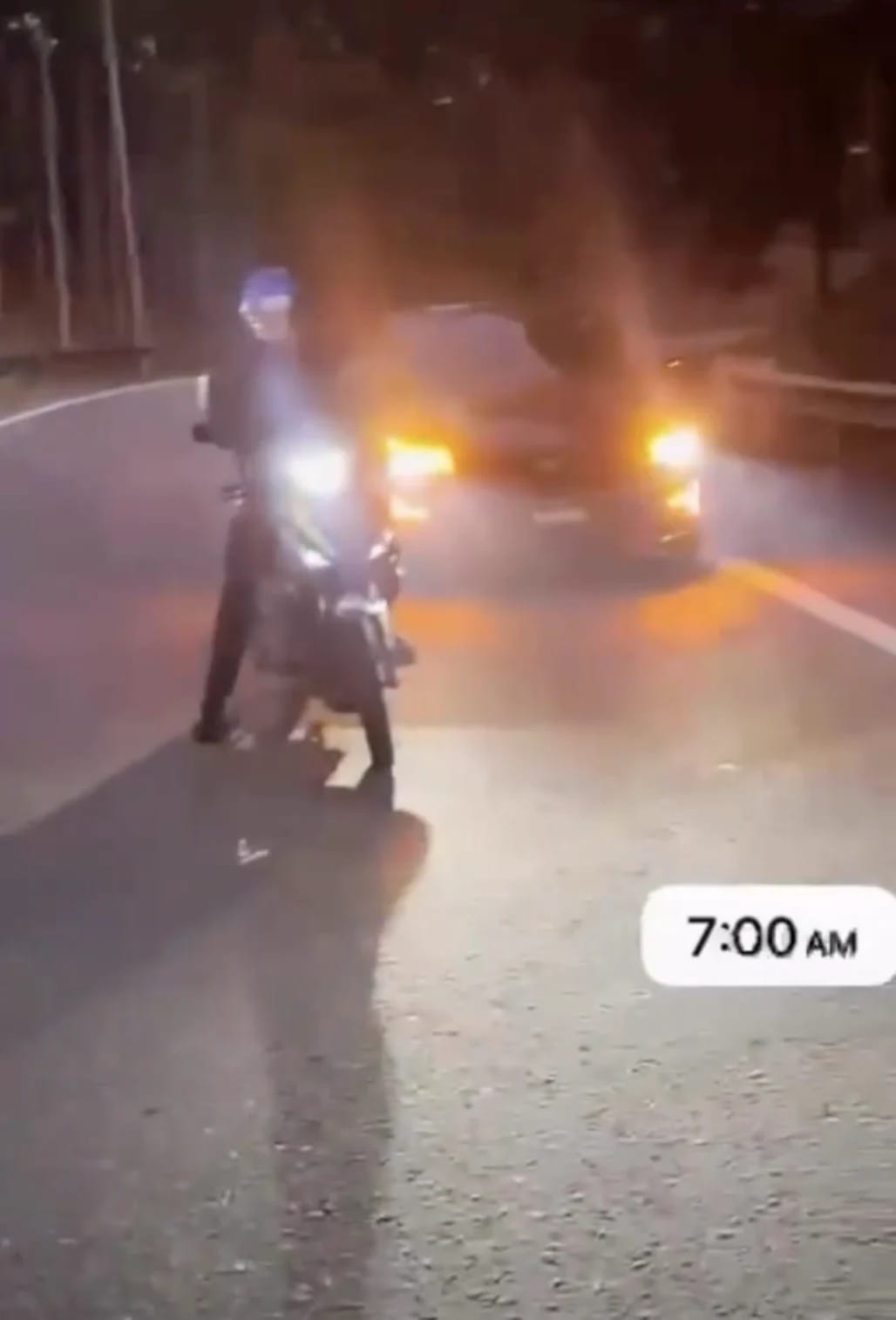 Image from: Illegally Closing Down Johor Highway to Race for RM15k Bet, 11 Suspects May Face Up to 5 Years' Jail & RM10k Fine