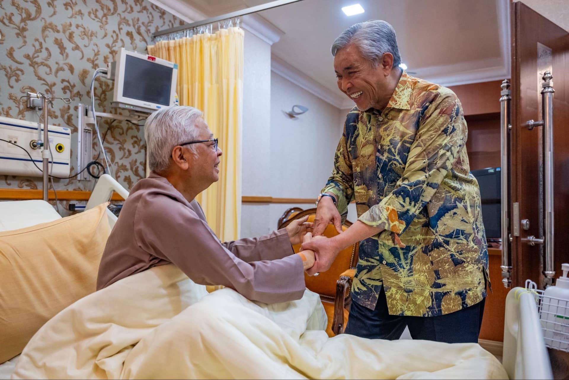 Image from: If an Accused in Malaysia is Warded & Can't Attend Court, Can the Judge Just Hold Proceedings at the Hospital?