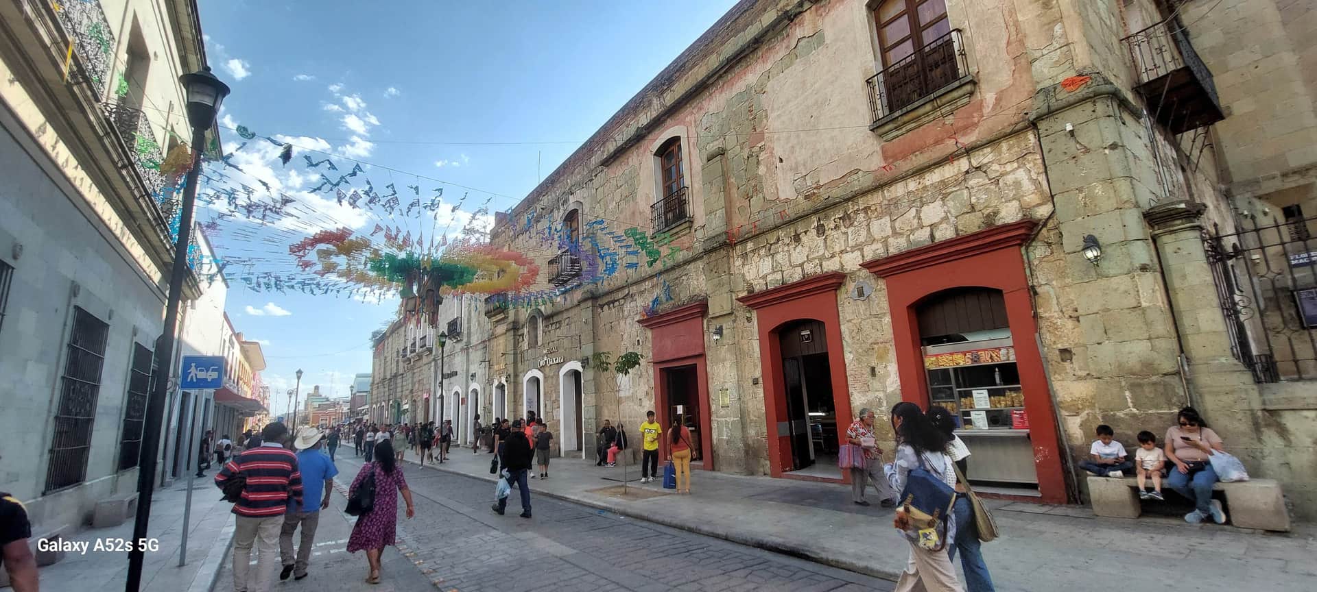 Image from: Oaxaca, a city where life lives