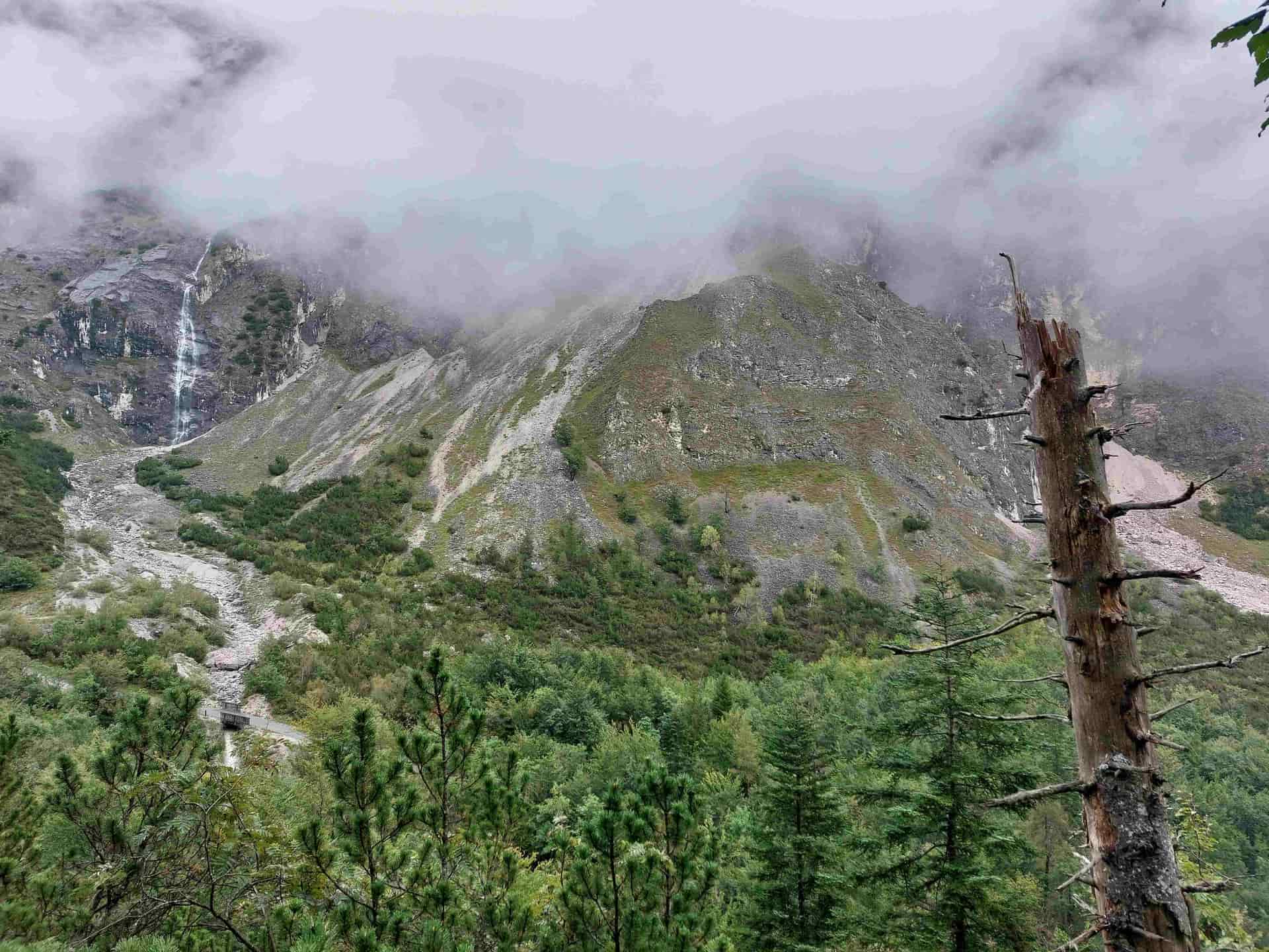 Image from: Yesterday when we were young, we were here