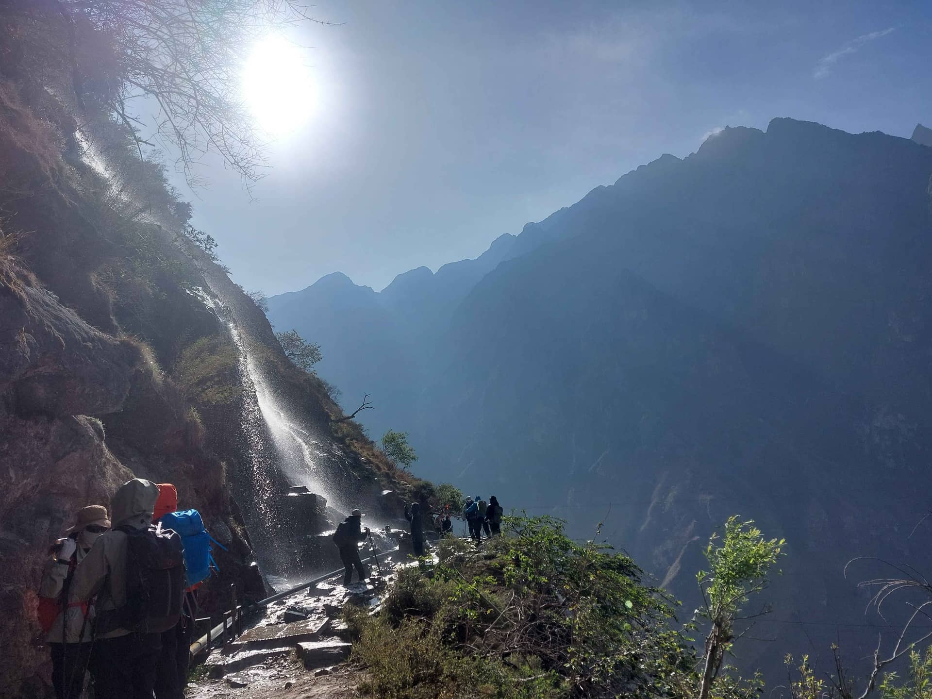 Image from: Hiking the Leaping Tiger.