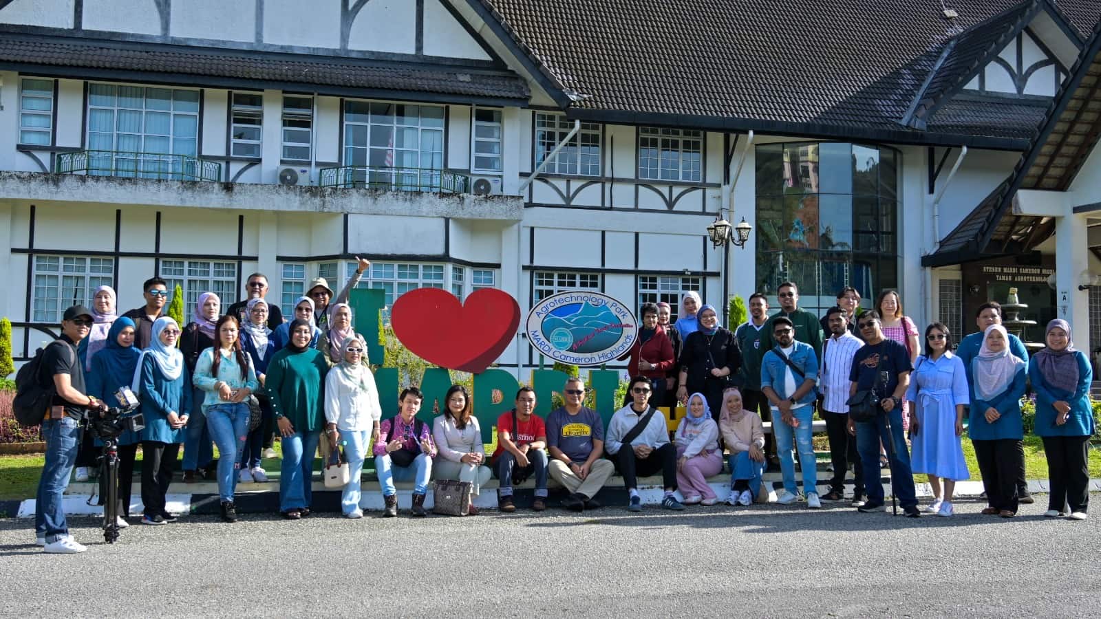 Image from: A “Mini Holland” in Cameron Highlands? Here’s What We Discovered