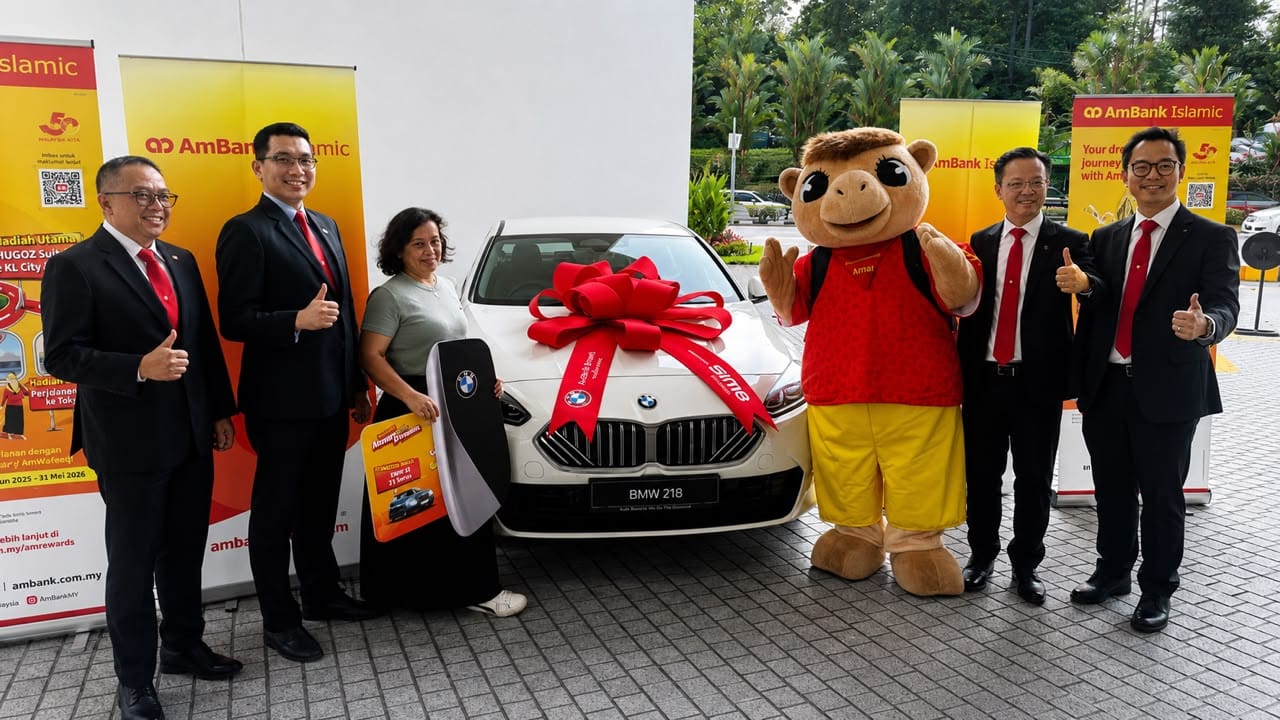Image from: AmBank Celebrates AmRewards 5.0 winners, Launches AmRewards 6.0 edition with prizes worth RM1.5million