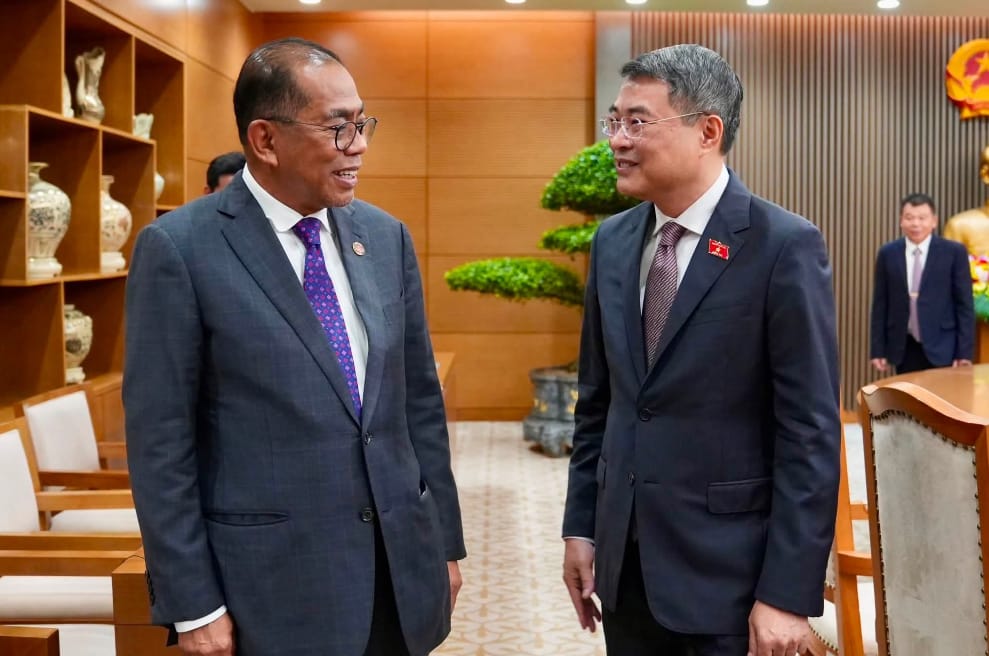 Image from: Malaysia, Vietnam Strengthen Defence Partnership, Expand Military Cooperation