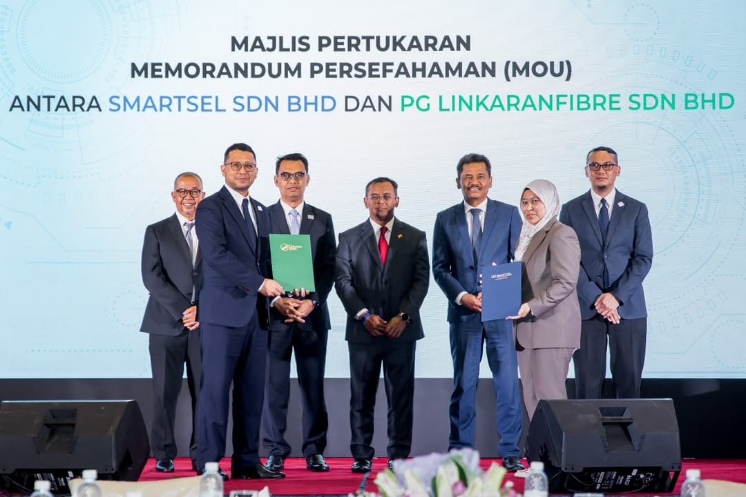 Image from: Smartsel And LINKARANFIBRE Sign MOU To Advance Selangor’s Regional Fibre Connectivity