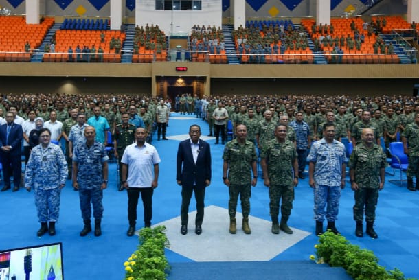 Image from: PALAPES trainees urged to explore new ideas to strengthen national defence