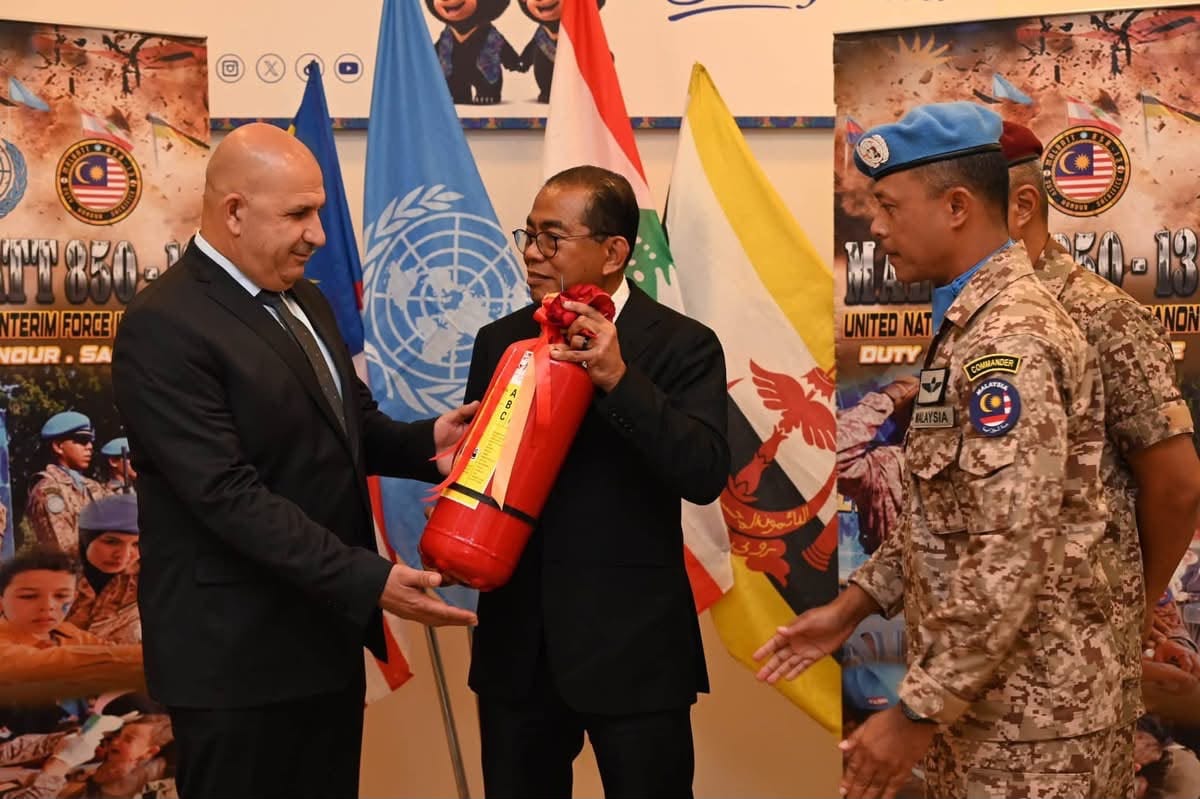 Image from: Malaysia, Lebanon Move to Strengthen Defence Cooperation Beyond MALBATT Mission