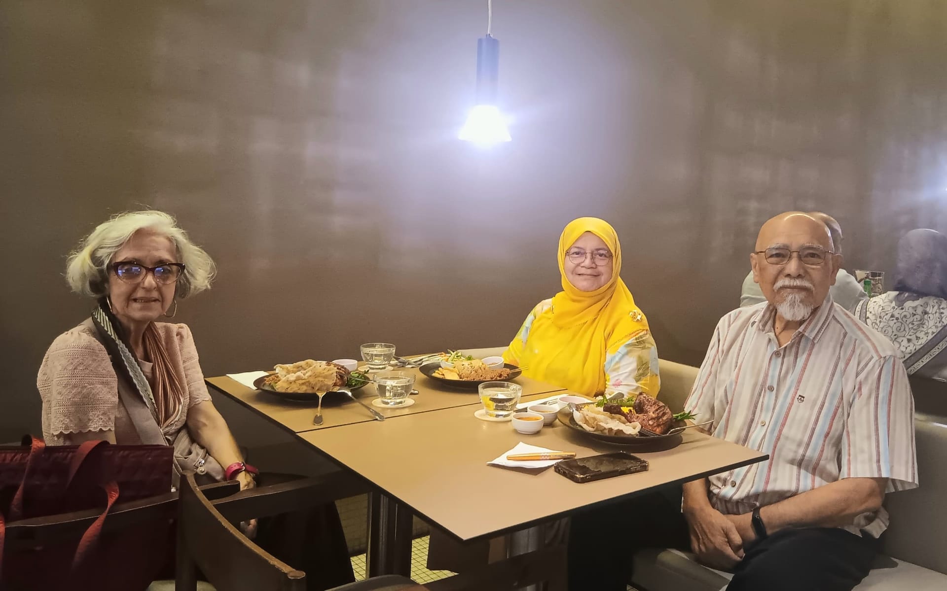 Image from: Meriah TRX by Serai in KL has flavorful food options, with the lovely ambience that is elegant & comfortable