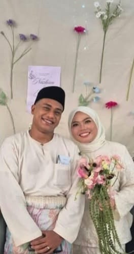 Image from: The one year long process to complete six stages of a traditional Malay wedding can be fast track in one day